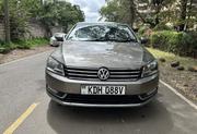 Volkswagen Passat 2013 Gray for sale