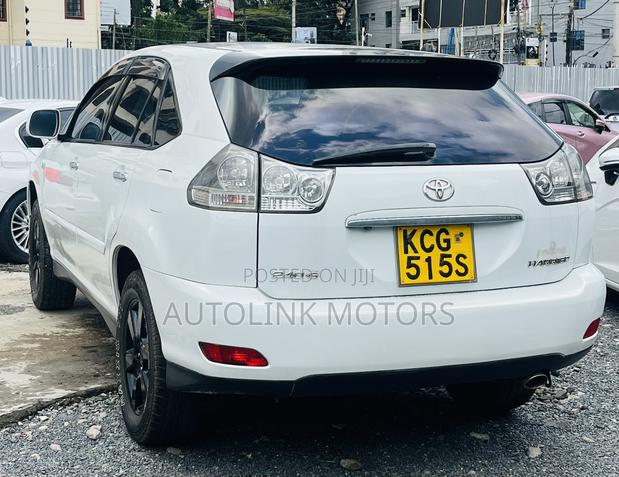 Toyota Harrier 2.4 2009 White