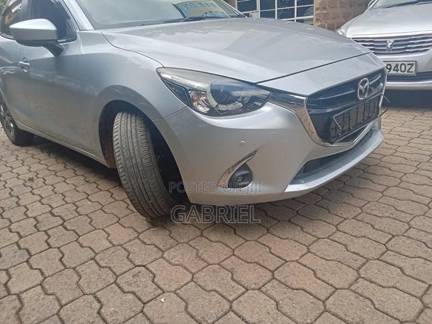 Mazda Demio 2019 Silver