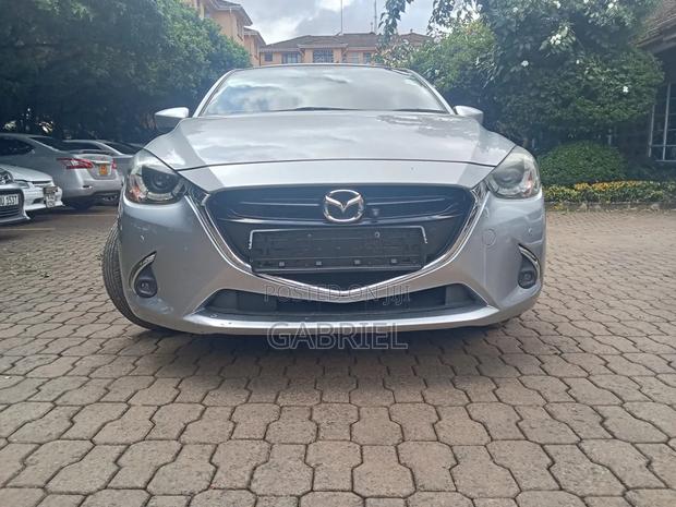 Mazda Demio 2019 Silver