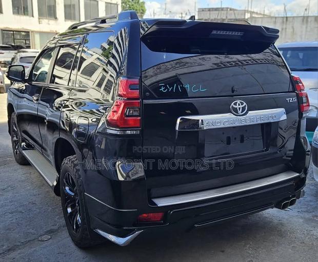 Toyota Land Cruiser Prado 2020 Black