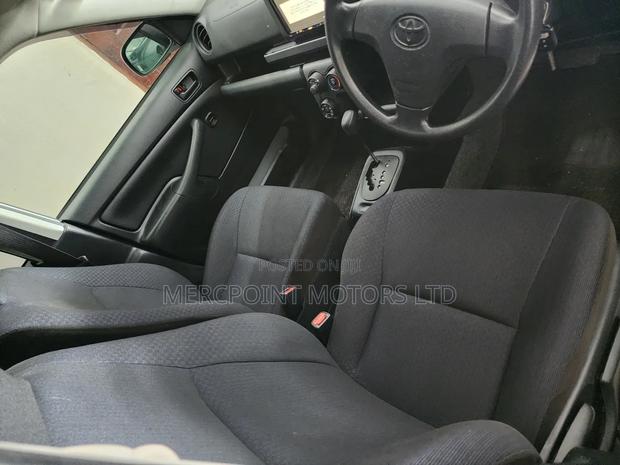 Toyota Probox 2019 Silver