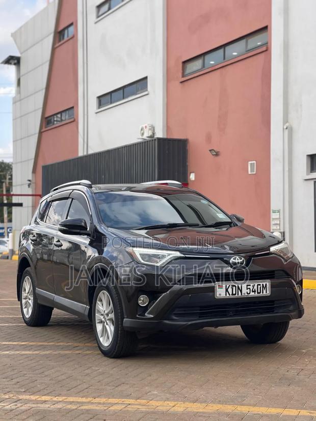Toyota RAV4 2016 Black