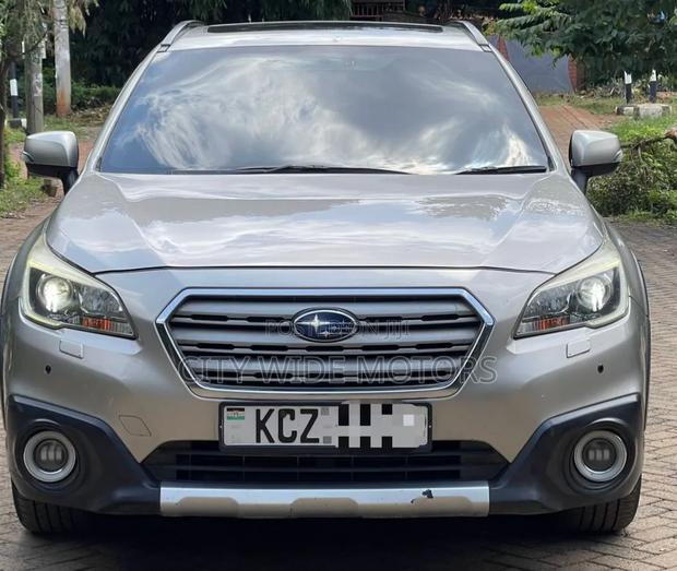 Subaru Outback 2.5i Limited PZEV 4dr Wagon AWD (2.5L 4cyl CVT) 2015