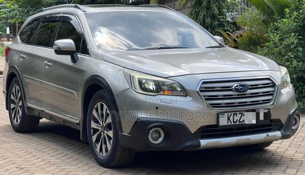 Subaru Outback 2.5i Limited PZEV 4dr Wagon AWD (2.5L 4cyl CVT) 2015