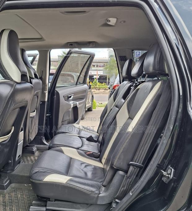 Volvo XC90 2013 Black