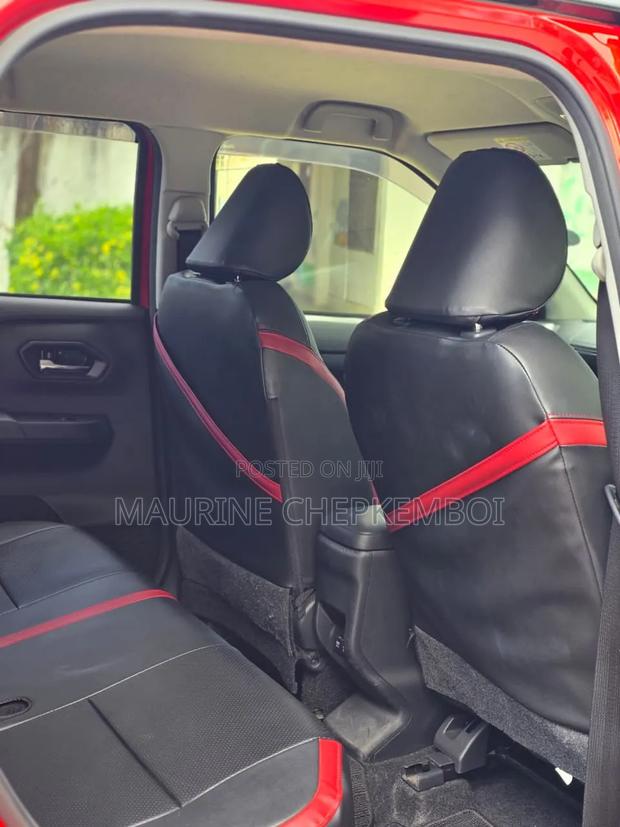 Daihatsu Rocky 2020 Burgundy