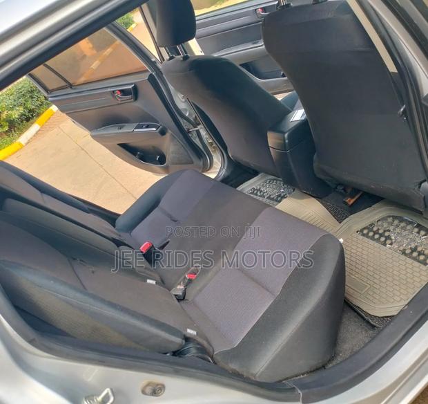 Toyota Corolla Fielder 1.5 Petrol FWD 2015 Silver