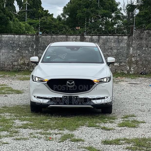Mazda CX-5 2019 White