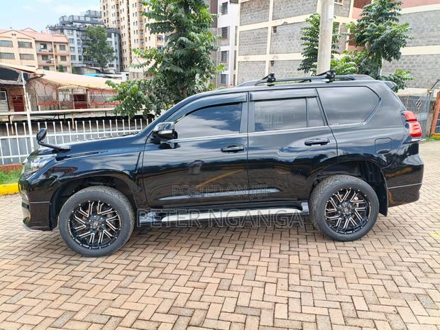 Toyota Land Cruiser Prado 2.8 2018 Black