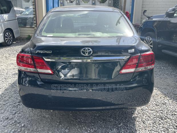Toyota Premio 1.5 FWD 2019 Blue