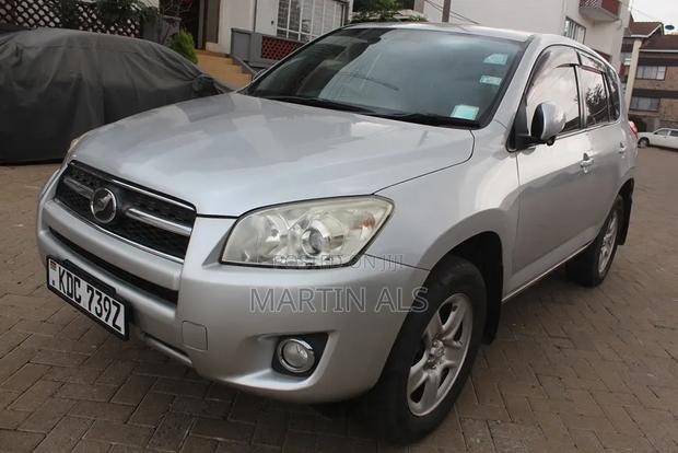 Toyota RAV4 2014 Silver