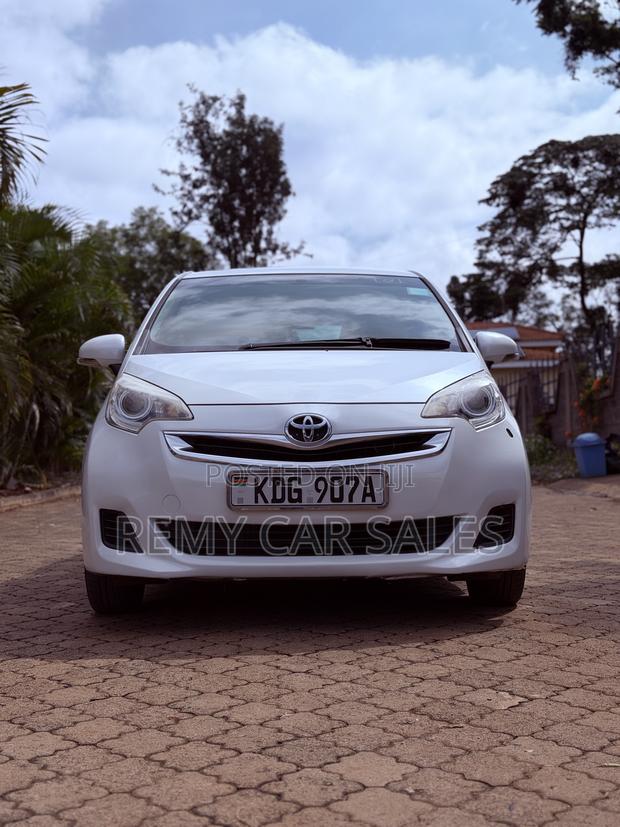 Toyota Ractis 2014 White