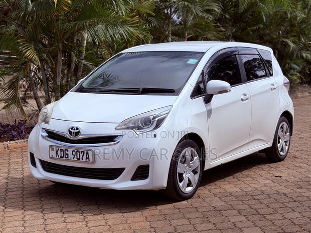 Toyota Ractis 2014 White