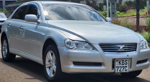 Toyota Mark X 2005 Silver