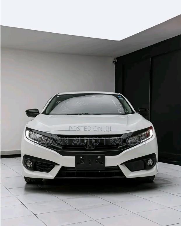 Honda Civic 2019 White