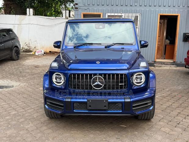 Mercedes-Benz E63 2023 Blue