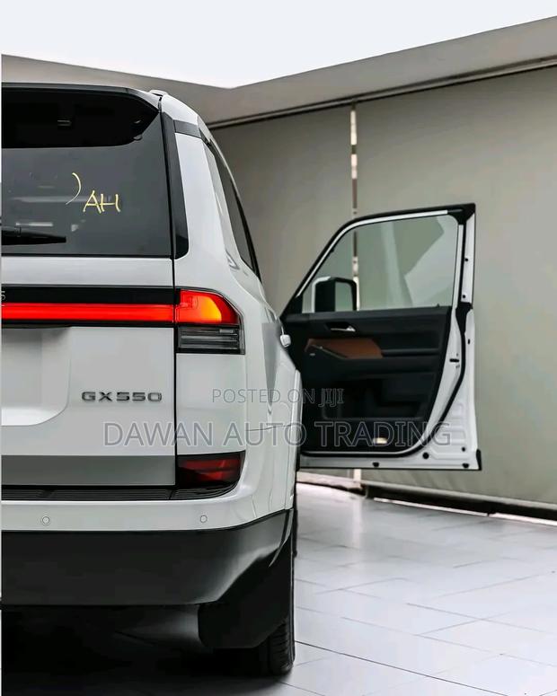 New Lexus GX 550 Luxury+ 4WD 2025 White