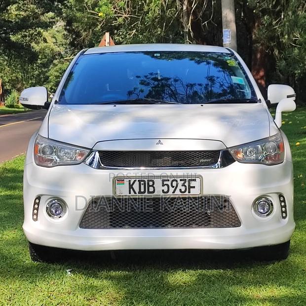 Mitsubishi RVR 2013 White