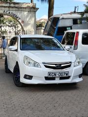 Subaru Legacy 2010 White for sale