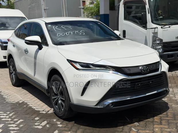 Toyota Harrier 2020 White