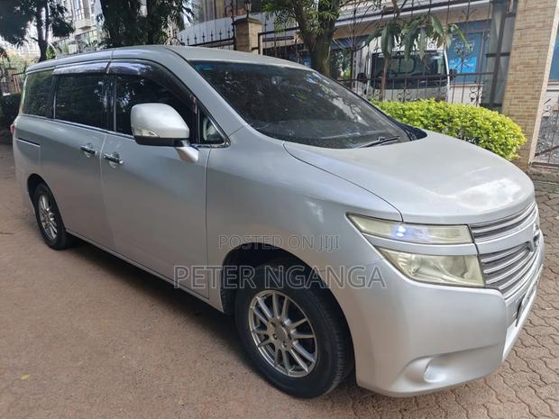 Nissan Elgrand 2012 Silver