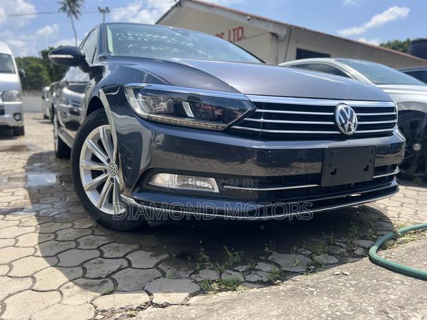 Volkswagen Passat 2018 Black
