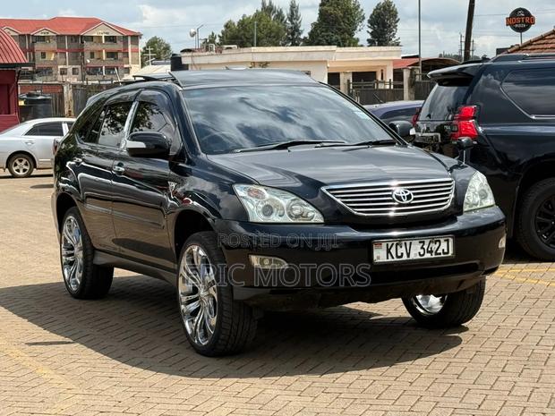Toyota Harrier 2012 Matt Black