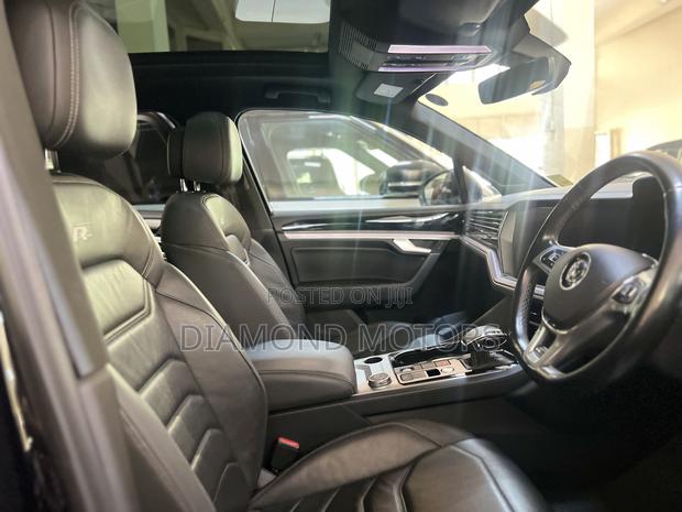Volkswagen Touareg 2019 Black