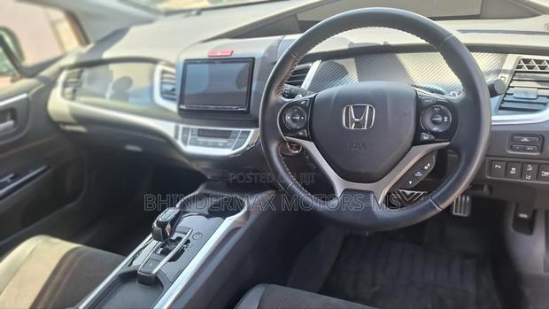 Honda Jade 1.5 Hybrid 2019 Orange