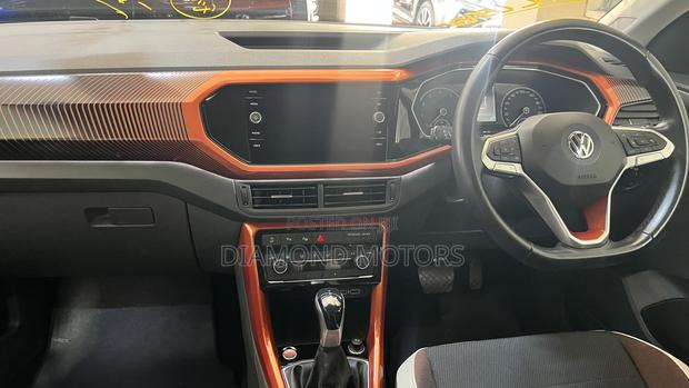 Volkswagen T-Cross 2020 Orange