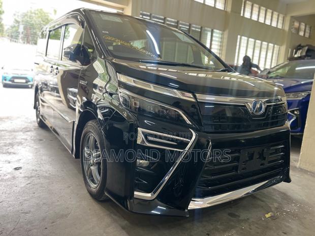 Toyota Voxy 2019 Black