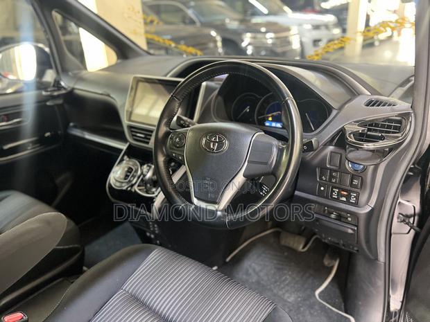Toyota Voxy 2019 Black