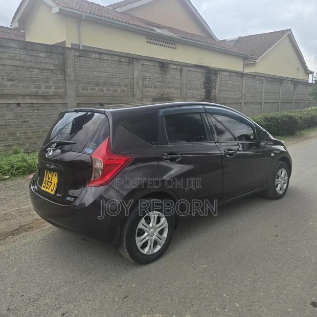 Nissan Note 2009 Purple