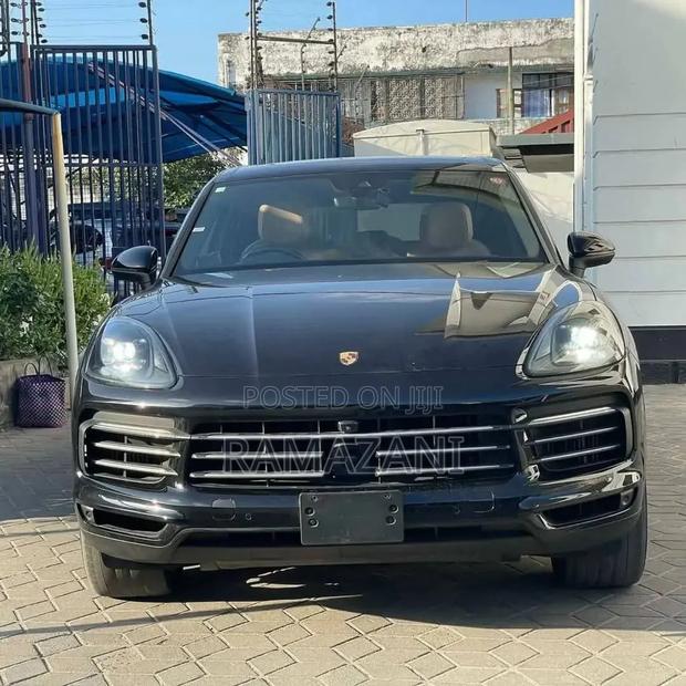 Porsche Cayenne S AWD 2019 Black