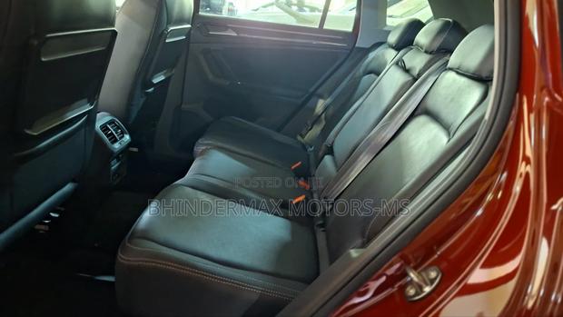 Volkswagen Tiguan 2018 Maroon
