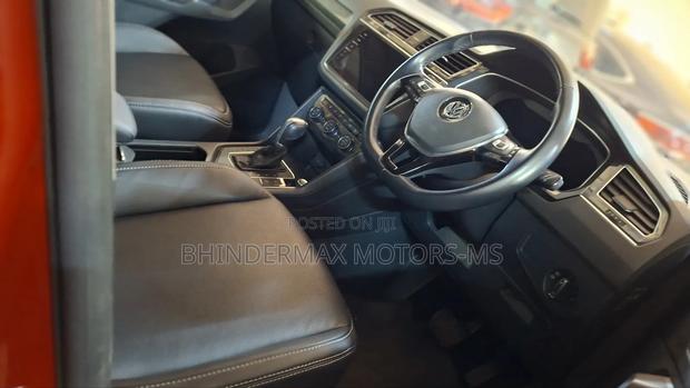 Volkswagen Tiguan 2018 Maroon