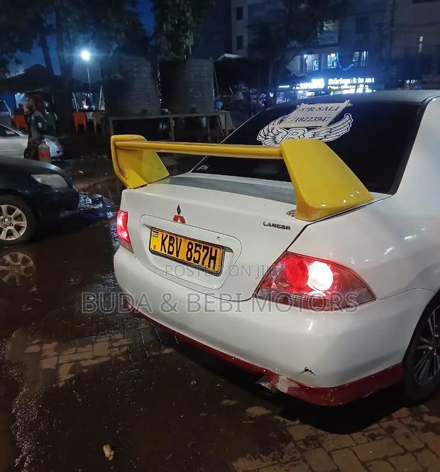 Mitsubishi Lancer 2006 White