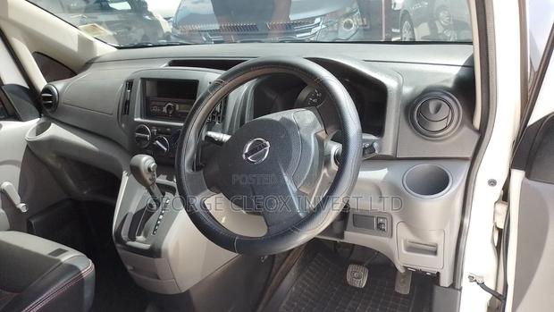 Nissan NV200 2018 White