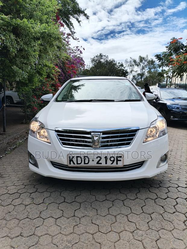 Toyota Premio 2014 White