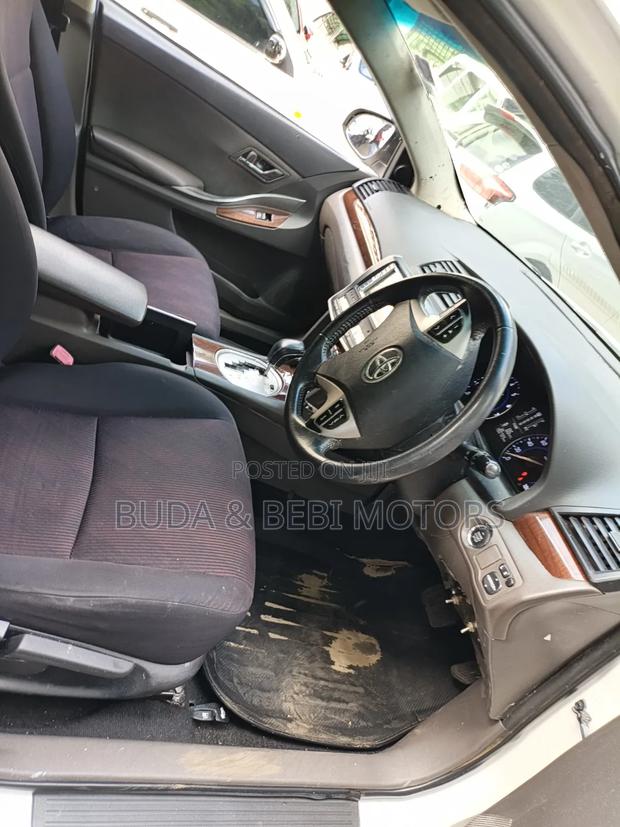 Toyota Premio 2014 White
