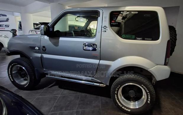 Suzuki Sierra 2018 Silver