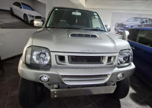 Suzuki Sierra 2018 Silver