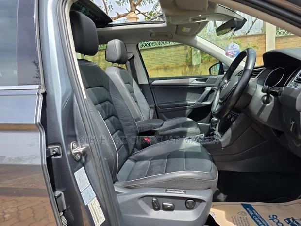 Volkswagen Tiguan 2020 Gray