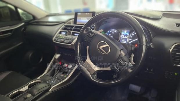 Lexus NX 200 AWD 2015 White