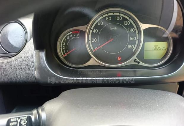 Mazda Demio 2012 Silver