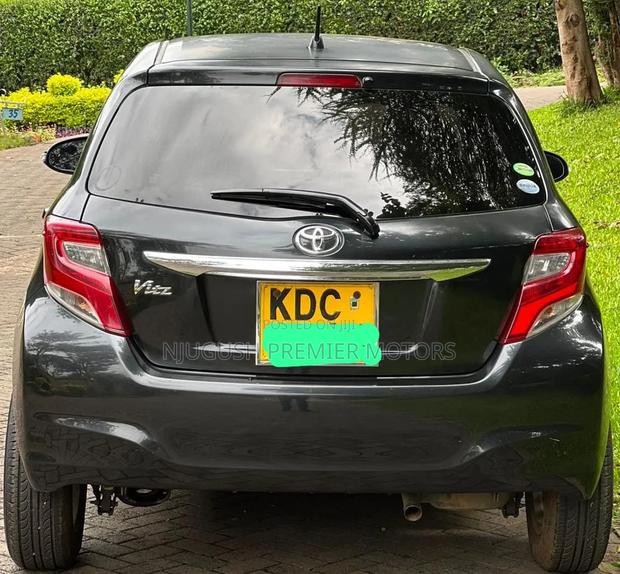 Toyota Vitz 2014 Brown