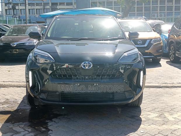 Toyota Yaris Cross 1.5 Hybrid FWD 2020 Black