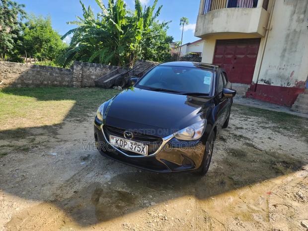 Mazda Demio 2017 Black