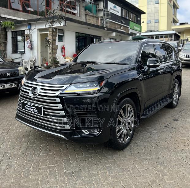 Lexus LX 600 2023 Black